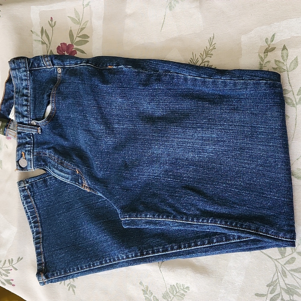 Sz 6 Eddie Bauer Jeans